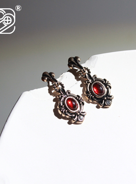 2024春季新款复古金色宫廷风红色蓝色时尚潮流耳环显脸瘦ZD