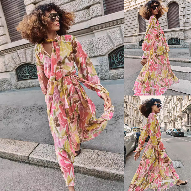 2026春季新品 女装 甜美花朵印花蝴蝶结腰带连衣裙 2298057 330