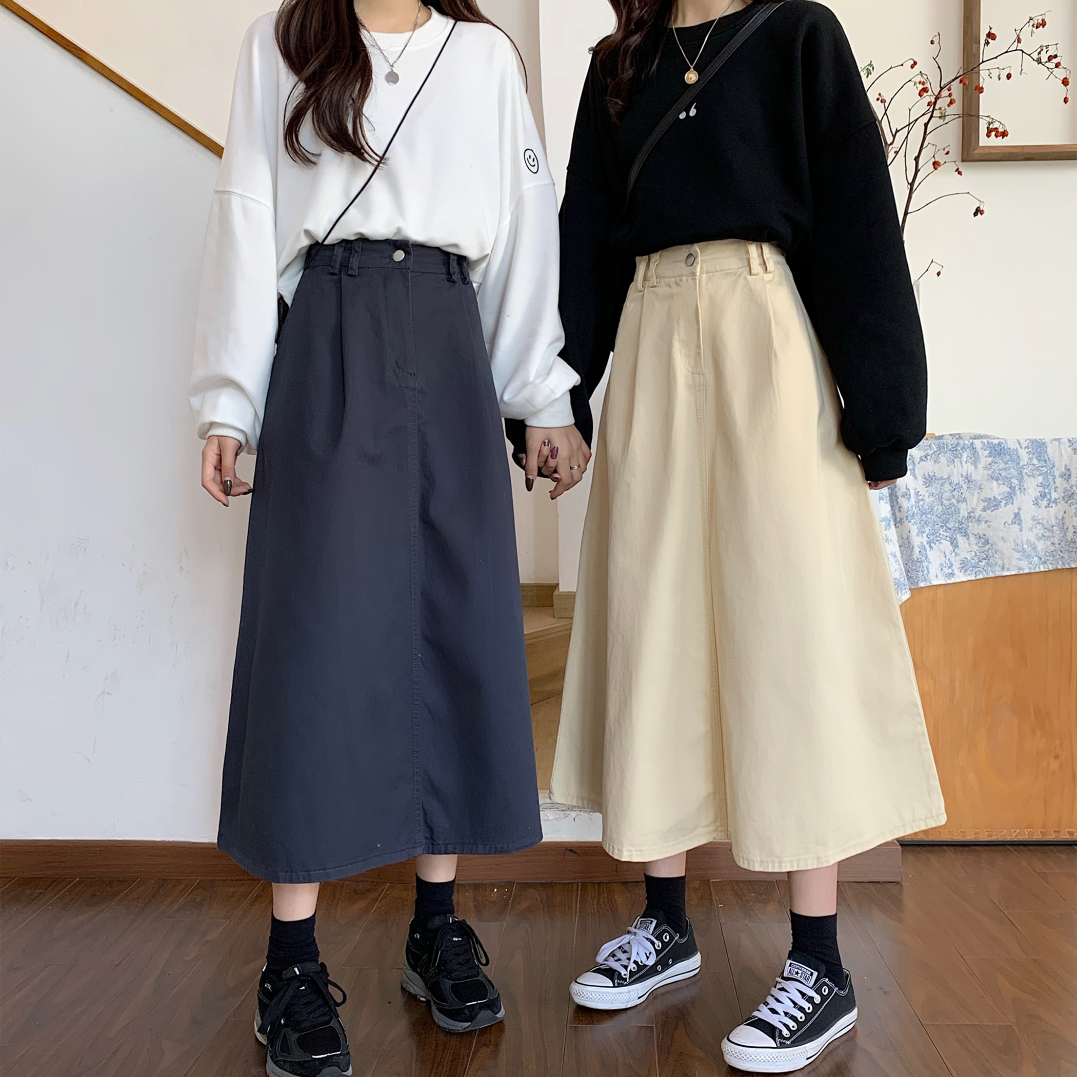 High waist mid length denim skirt