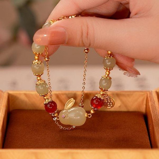 典润 天然和田玉手链七夕礼物送女友老婆闺蜜情人节 玉兔伴福