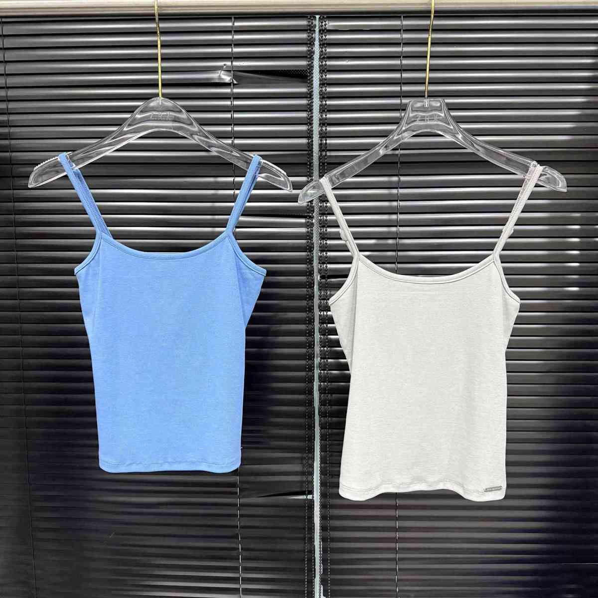 付新博女装小众设计两件叠穿背心修身吊带女14646