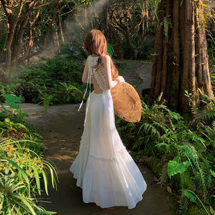 白月光裙子挂颈露背洋装性感纯欲风白色气质氛围感海边沙滩长裙