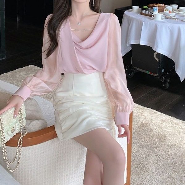 2026年夏季时尚泡泡袖缎面粉色雪纺衫女设计感宽松长袖衬衫上衣,女装/女士精品,休闲运动套装,淘宝优惠券,粉丝福利购,淘宝优惠卷