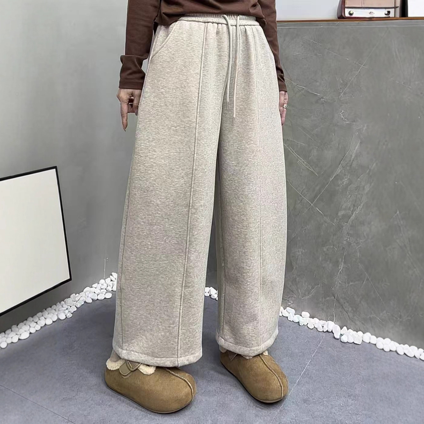 糯米绒弯刀裤女 2025冬新款松紧腰抽绳韩版宽松加绒长裤加厚保暖