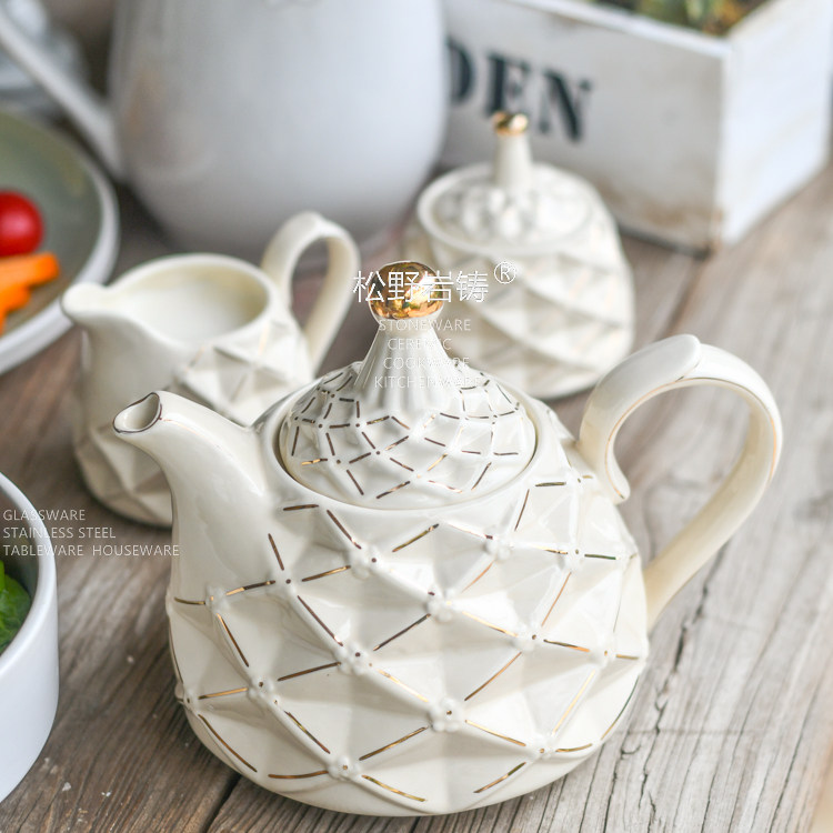 网红奶油色描金陶瓷红茶壶茶具套装咖啡具杯碟糖奶缸罐子欧式INS