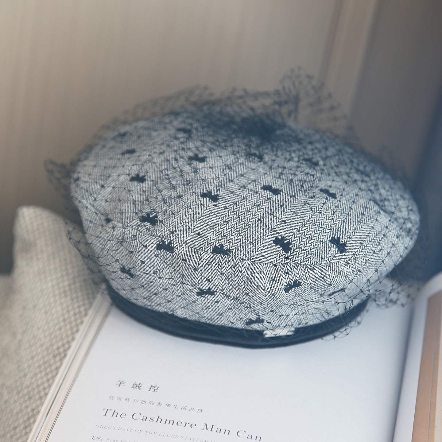 韩版时尚网纱贝雷帽女秋冬保暖百搭优雅画家帽