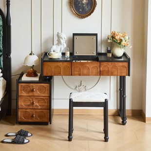 法式复古中古风梳妆台主卧2025新款斗柜卧室一体床边储物化妆桌