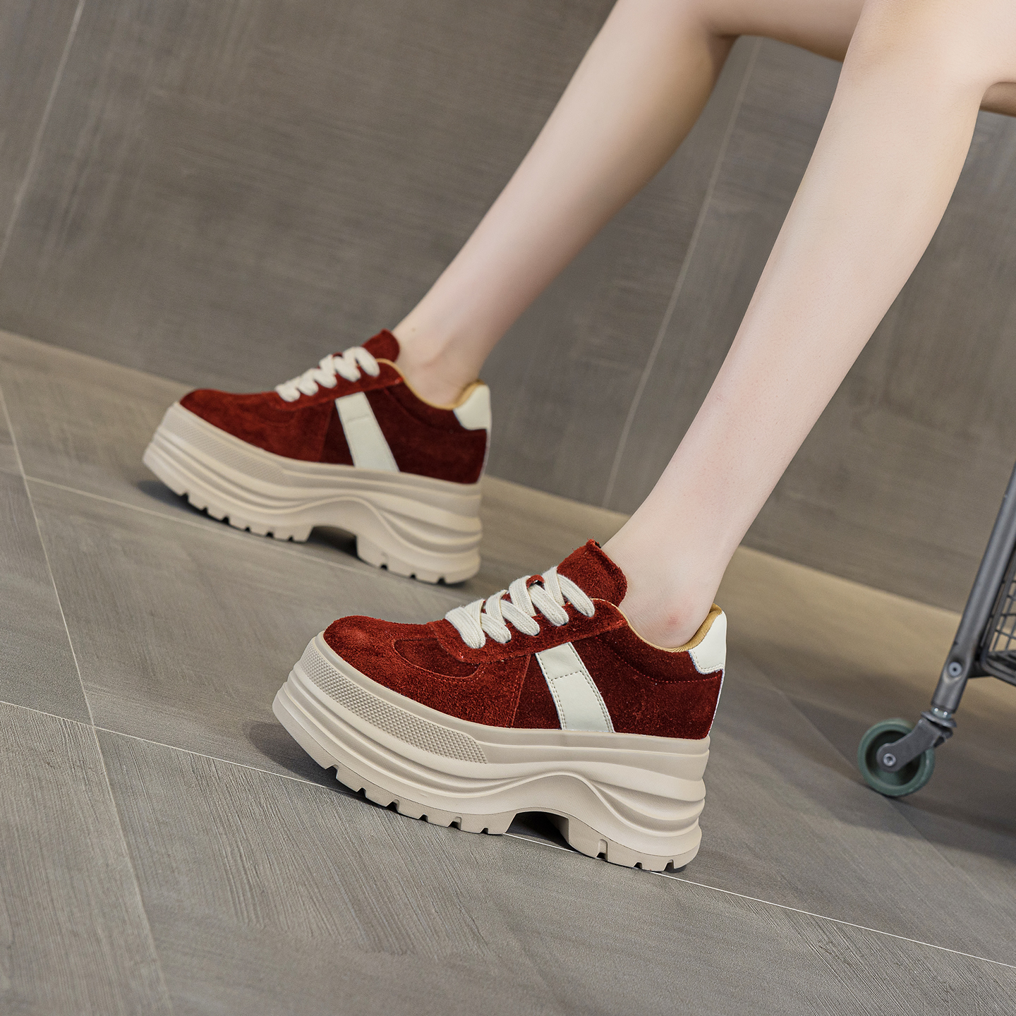 欧货厚底德训鞋内增高9cm阿甘鞋