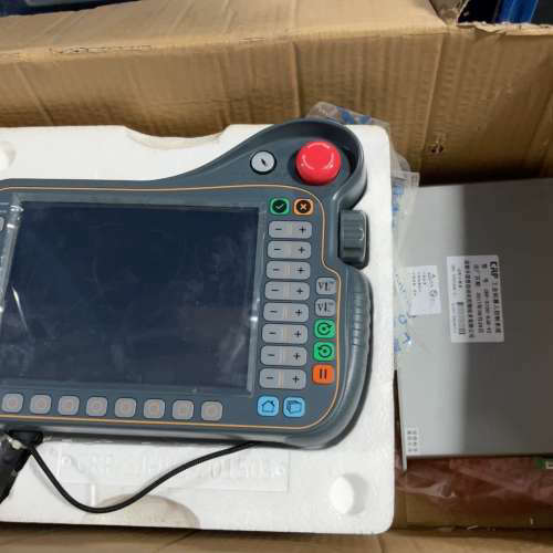 非实价-卡诺普机器人示教器CRP-TPHT80K-C卡诺普示