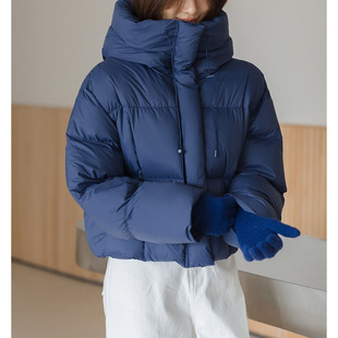 短款棉服女款2026年新款冬季时尚百搭休闲加厚保暖连帽面包服外套