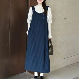 两件套装春秋学院风条纹背带裙女时尚遮肉连衣裙+蕾丝花边衬衫女