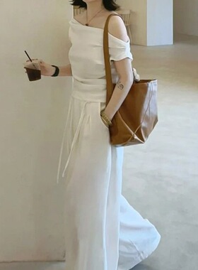 夏季气质一整套女2026夏季新款斜肩T恤搭配阔腿长裤休闲两件套装