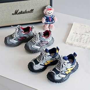 8622童鞋2026春款韩版男女童防踢头登山鞋运动鞋跑步训练鞋篮球鞋