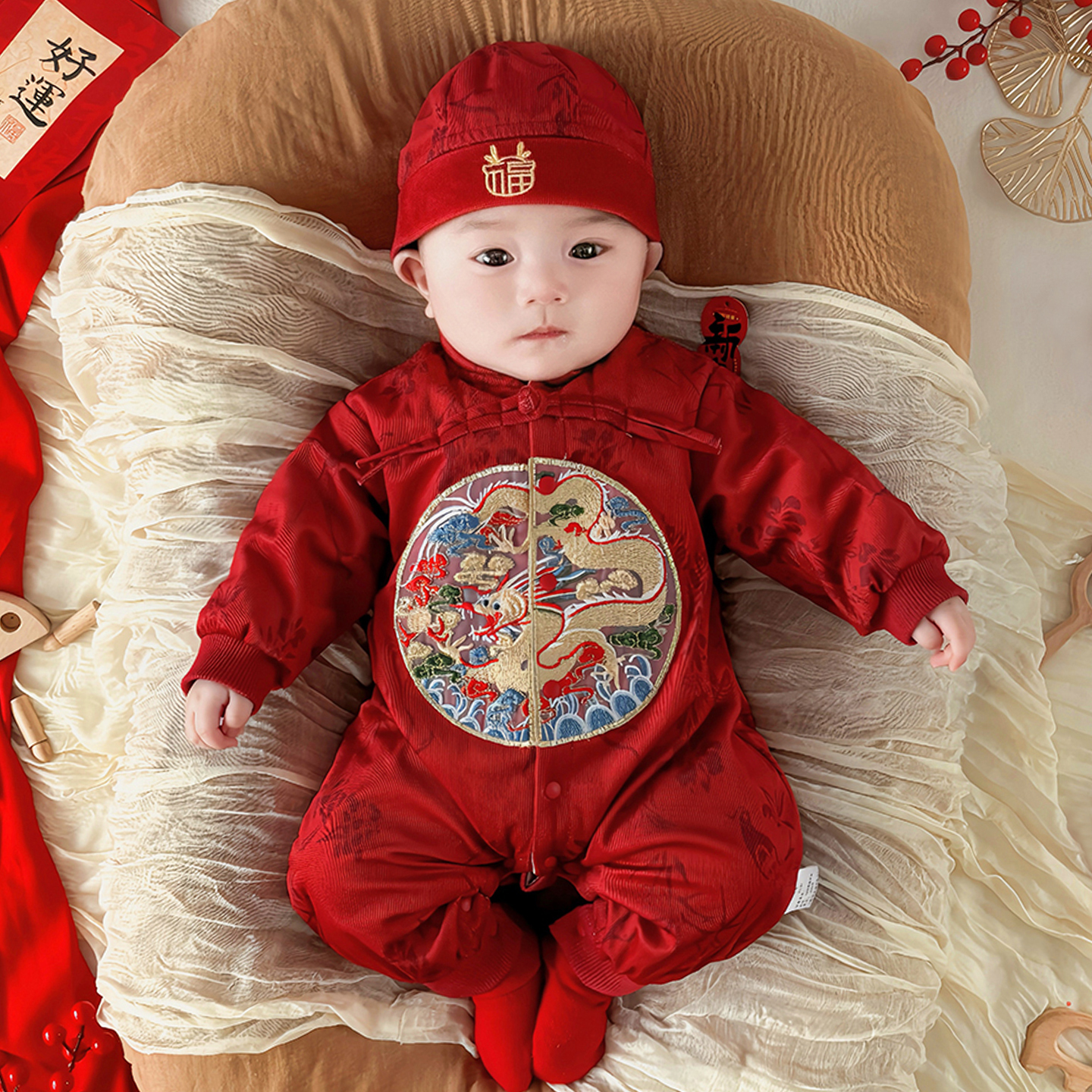 婴儿连体衣秋男宝新生满月百日宴红色喜庆冬季男孩周岁礼服男宝宝