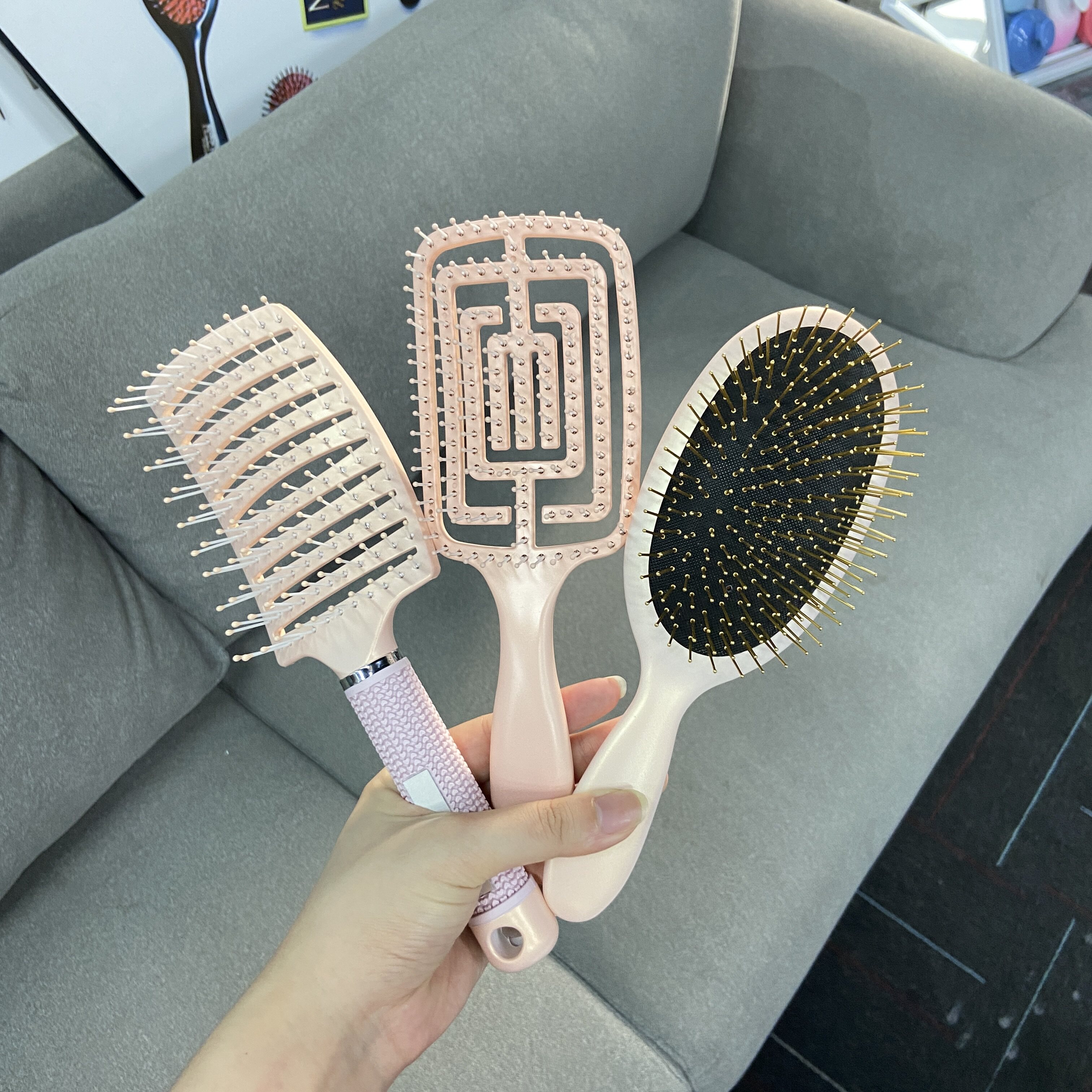 气垫梳高颜值少女粉美发梳学生高梳子/化妆梳/按摩梳