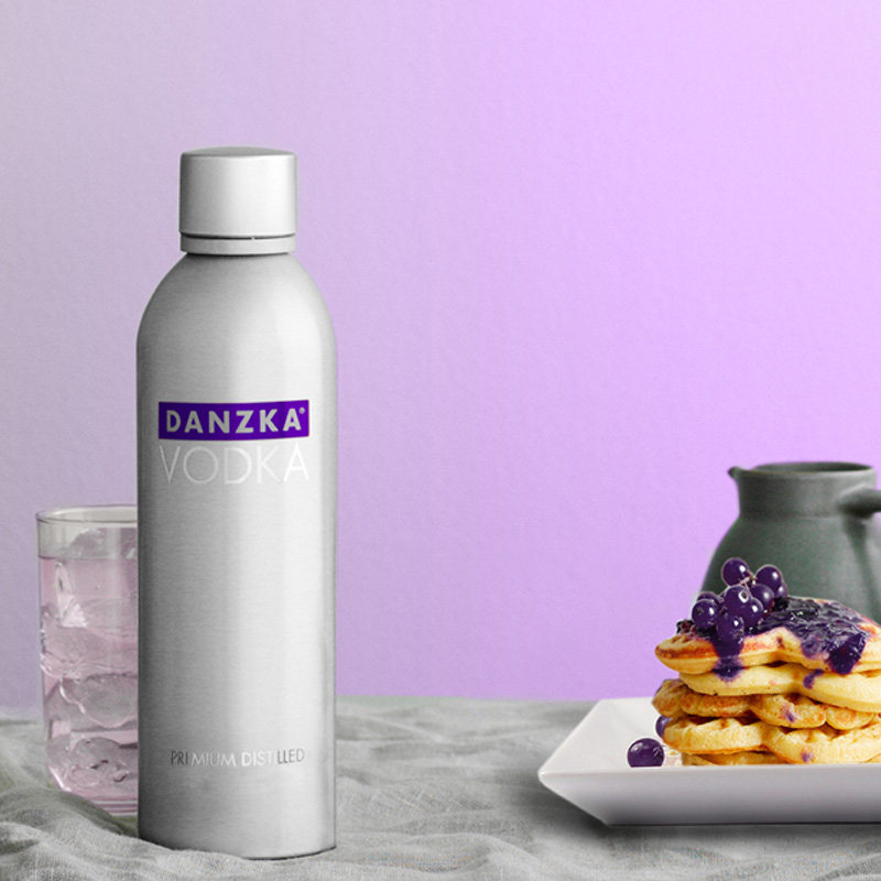 德国进口铝瓶装黑加仑味伏特加丹麦danzka丹茨卡vodka 700ml 40度