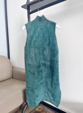 加厚仿水貂绒立领无袖背心双开叉连衣裙女  气质长裙潮