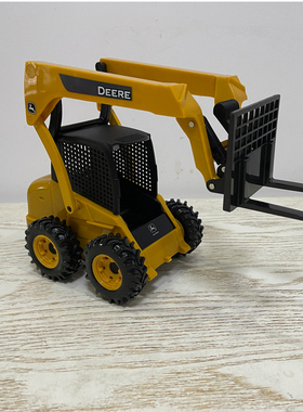 约翰迪尔John Deere叉车模型安徒大号工程车塑料车耐摔儿童玩具