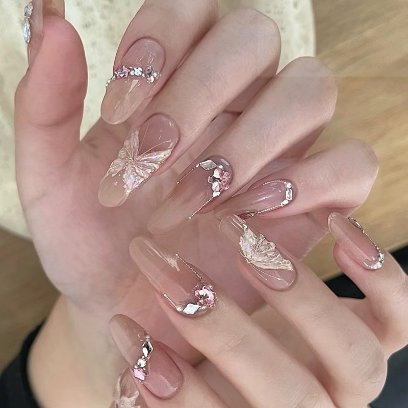 手工定制穿戴甲贴片光疗甲立体蝴蝶钻石美甲显白裸色可拆卸假指甲