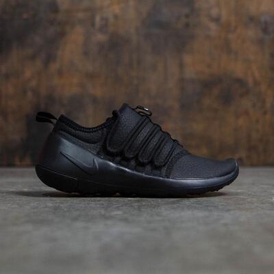 海外代购Nike/耐克女士运动休闲鞋轻量化缓震袜套式包裹低帮黑色