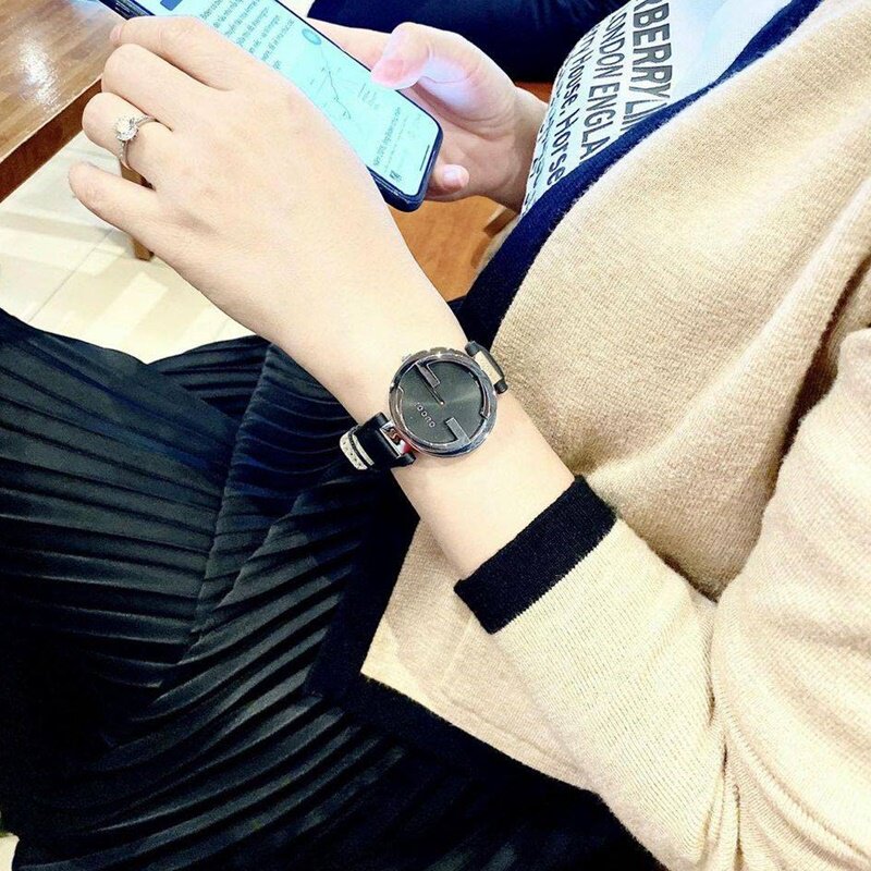 代购Gucci古驰手表女表时尚双G盘黑色皮带时尚石英欧美腕表YA133