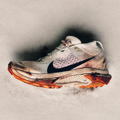海外代购Nike/耐克女士跑步鞋缓震回弹抓地防滑低帮轻量户外越野