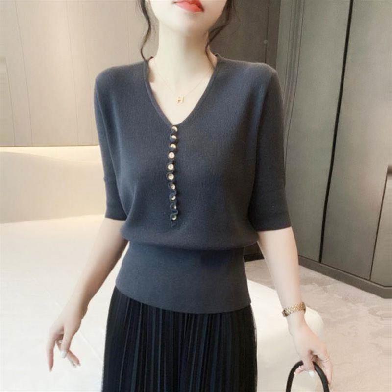 针织衫春秋时尚v领套头早秋上衣女秋季新款高腰纯色中袖洋气毛衣