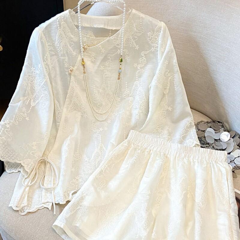 国风唐装斜襟盘扣上衣配短裤两件套女夏季薄款新中式绣花时尚套装