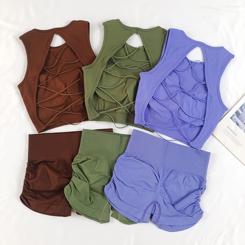 瑜伽背心提臀健身短裤运动套装