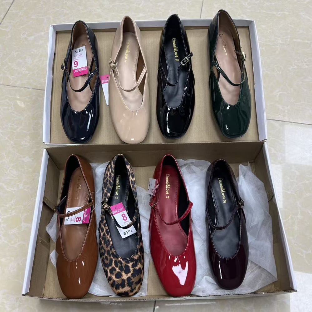 外贸原单秋季新款真皮女鞋平底浅口单鞋一字扣带玛丽珍鞋