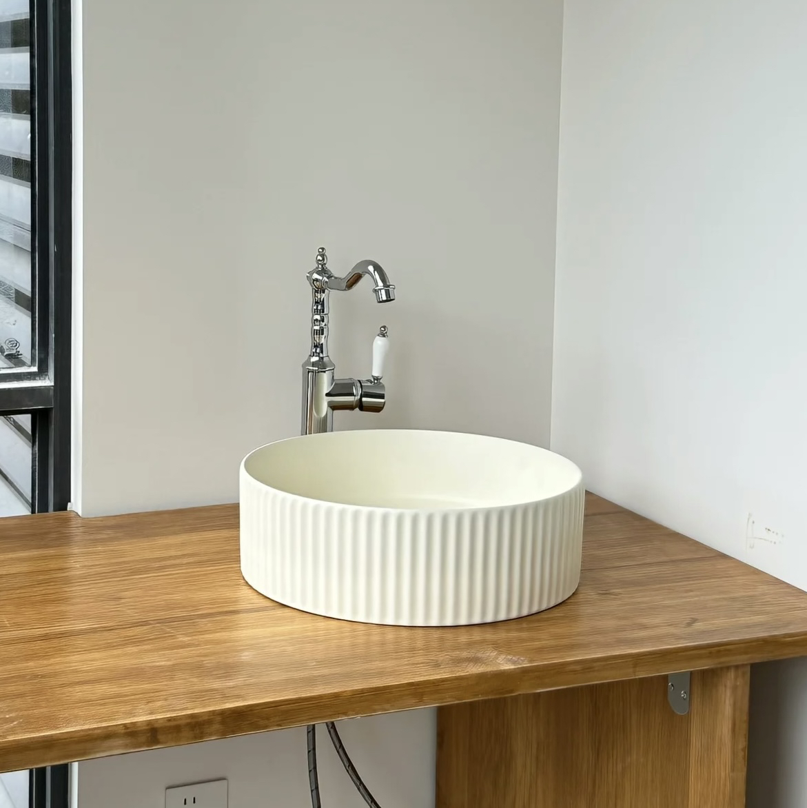 包邮水龙头面盆21铜欧式法式浴室单孔把旋转复古台下盆