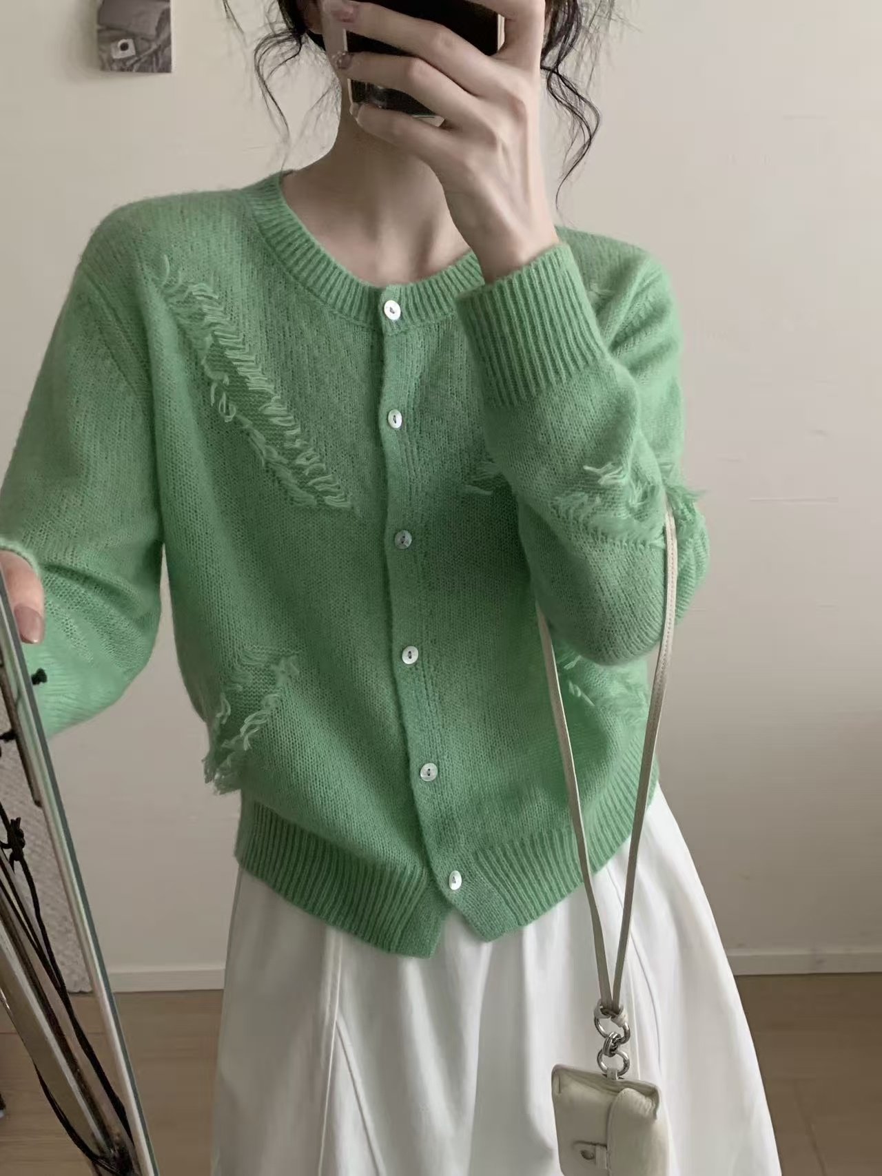 27126韩系圆领单排扣流苏软糯羊驼绒针织开衫毛衣女2026早春新款,女装/女士精品,毛针织衫,淘宝优惠券,粉丝福利购,淘宝优惠卷