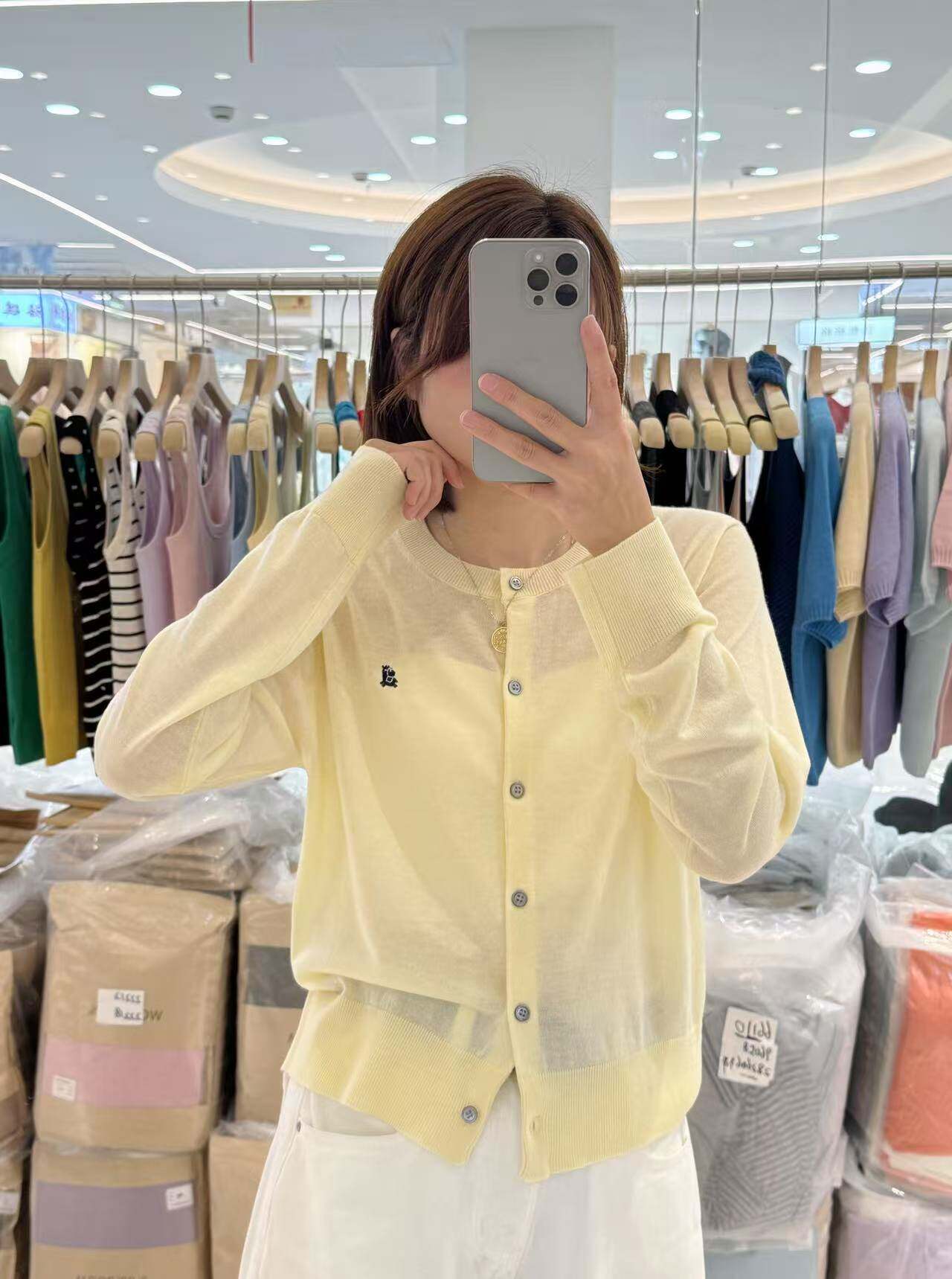 2026春季新款单排扣针织开衫圆领修身显瘦百搭刺绣薄款上衣26128