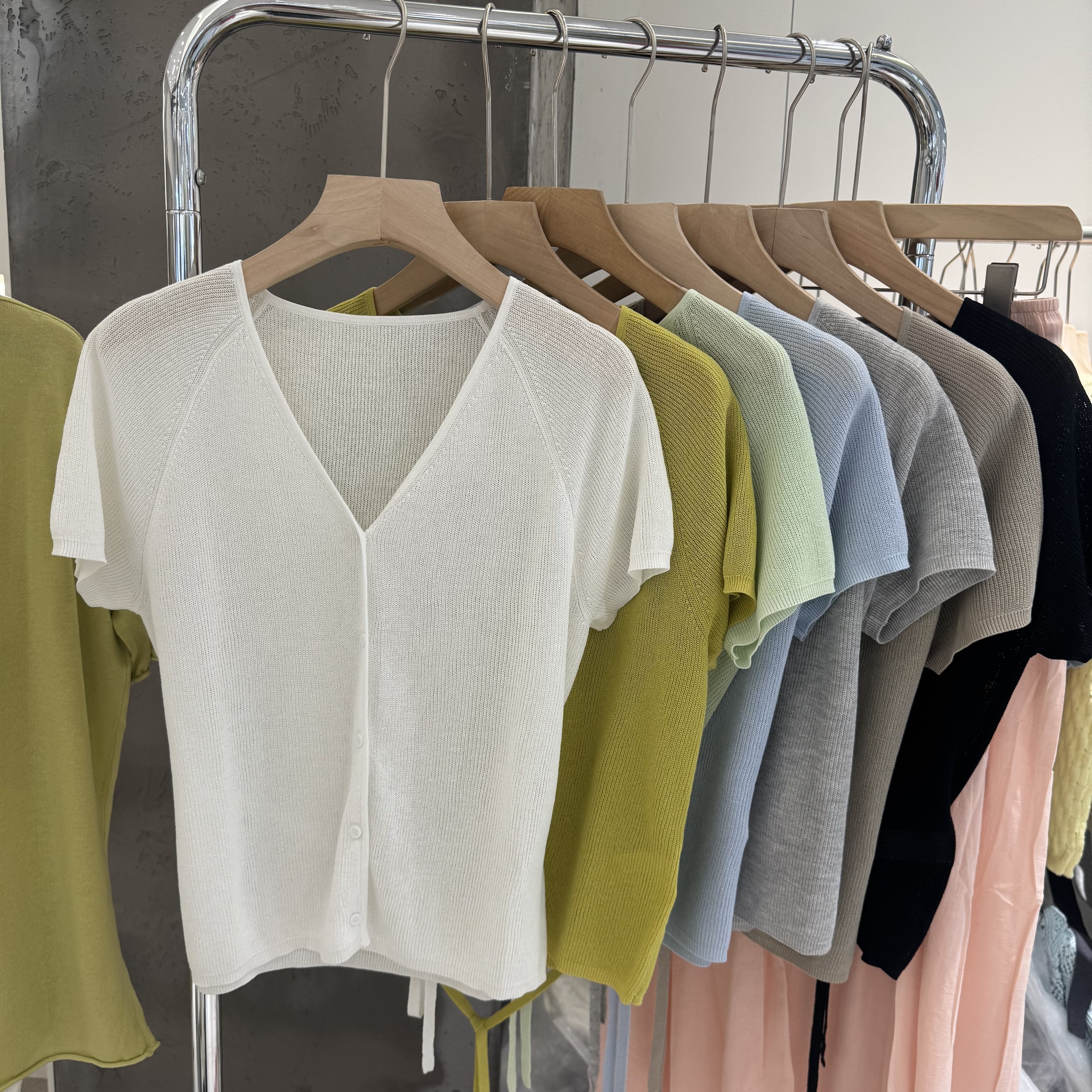 春夏超薄韩版简约风短袖系带V领亚麻针织衫女领显瘦纯色上衣59379