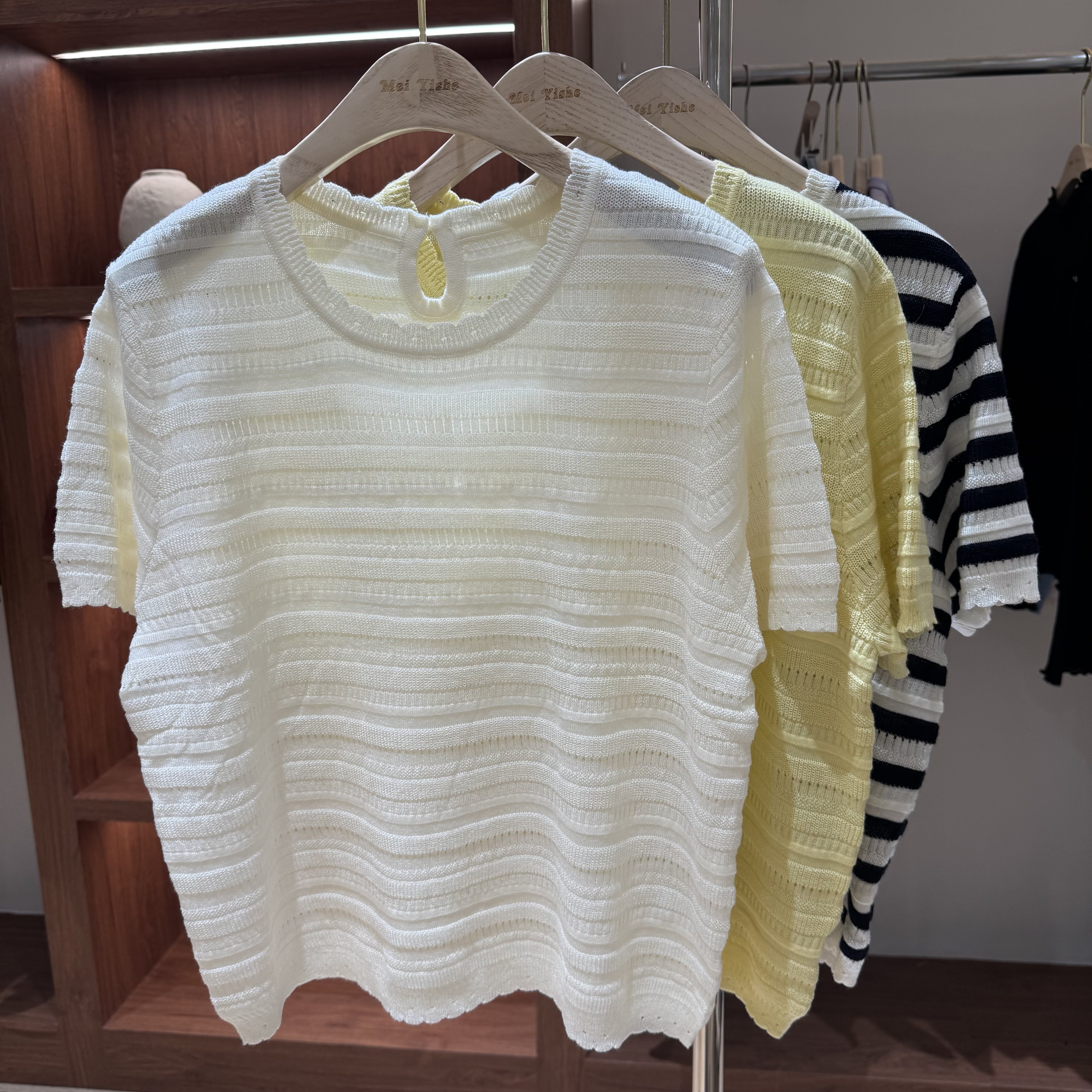 花边镂空条纹针织衫女短袖薄款春款宽松温柔短款小清新上衣1703