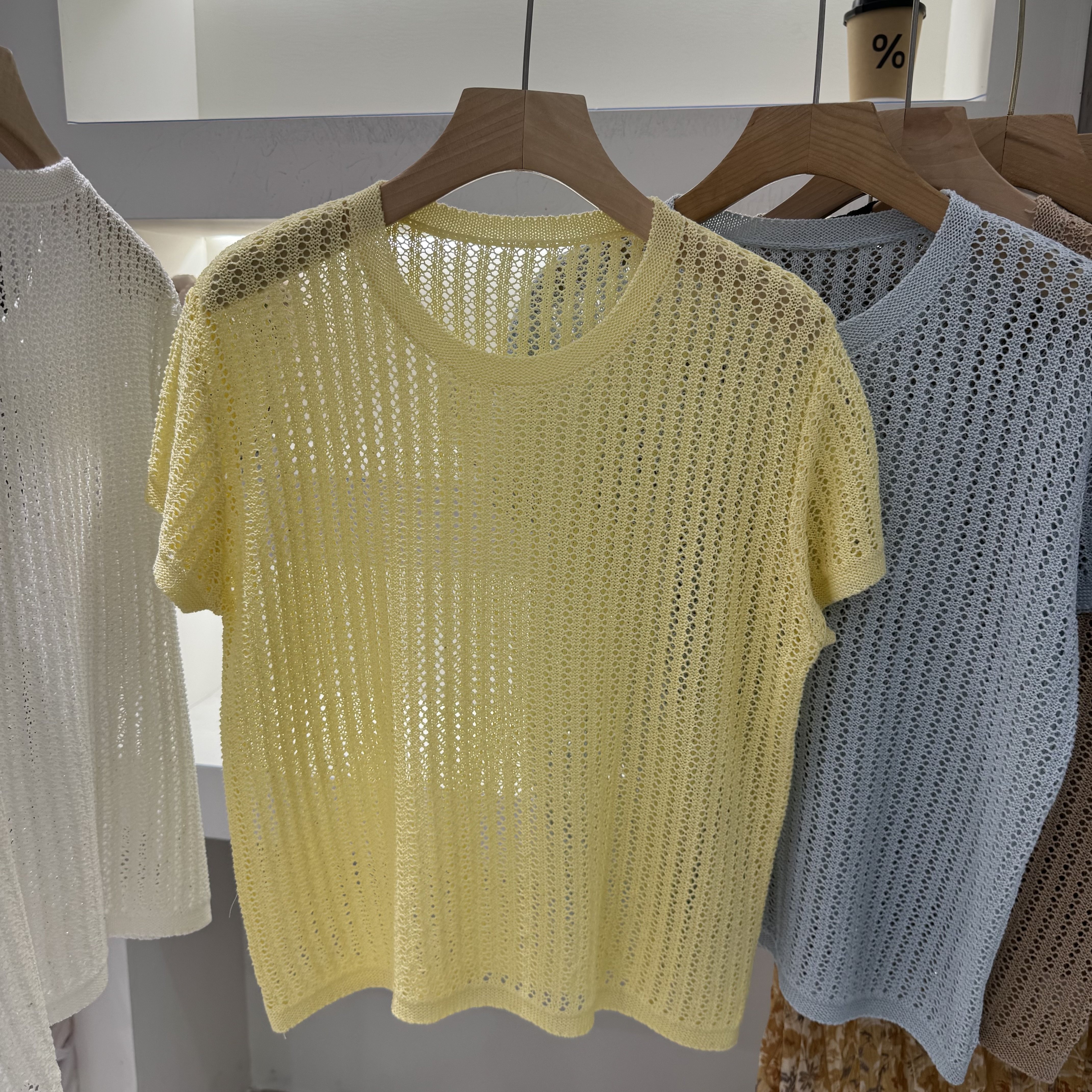 韩系纯色镂空圆领短袖针织衫女夏季简约宽松显瘦百搭薄款T恤上衣