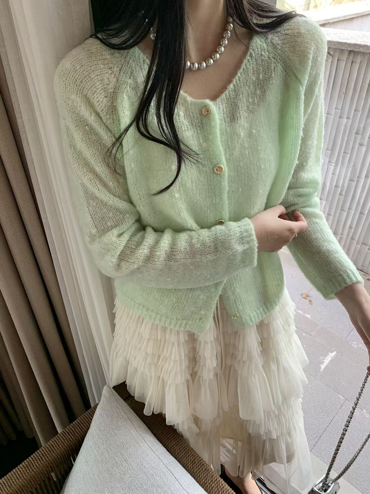 韩系春款极简风糖果色小金扣插肩袖洋气百搭绵羊毛针织开衫68168