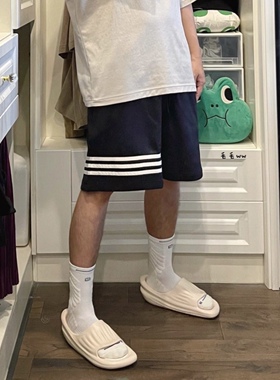 Adidas三叶草 男子运动休闲潮流刺绣针织五分短裤 IM2090/HN6594