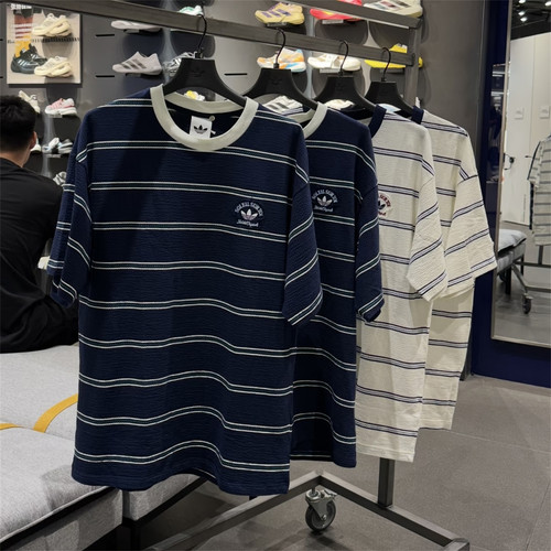 Adidas三叶草 男女运动休闲潮流南法华夫格短袖T恤 KW8247 KW8248