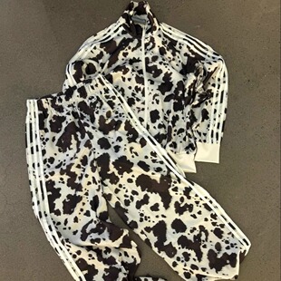 Adidas三叶草 女子运动潮流奶牛纹夹克外套长裤 KA2668 KA2683