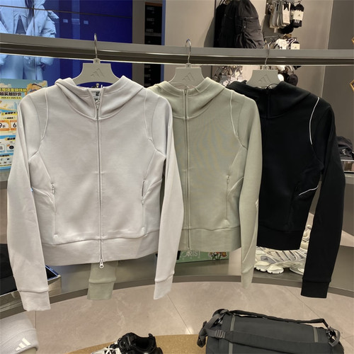 阿迪达斯 FOS 女子运动休闲训练针织连帽夹克外套 KC2714 KC2716