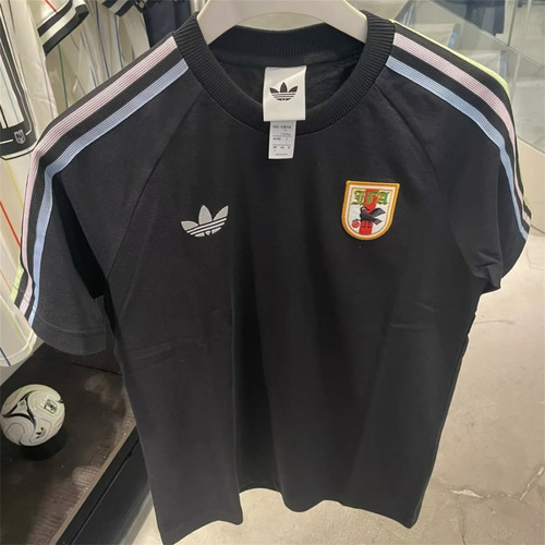 Adidas三叶草 世界杯日本队男子运动足球短袖T恤 KA1521 KA9336