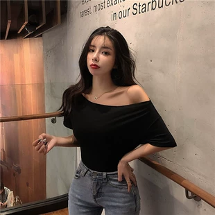 内搭打底衫 一字肩漏锁骨单肩上衣夏季 黑色显瘦紧身性感t恤女短袖