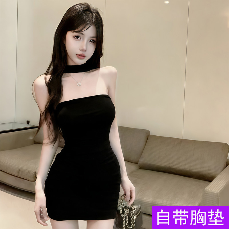 性感辣妹抹胸带胸垫修身包臀连衣裙女夏季小个子收腰挂脖打底短裙