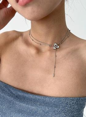 atmshop精致白色三叶草花朵流苏吊坠双层叠戴项链气质百搭锁骨链