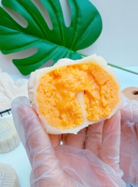 婷子低卡美食铺 轻卡流心冰皮月饼冷萃酸奶榴莲 0卡糖无蔗糖