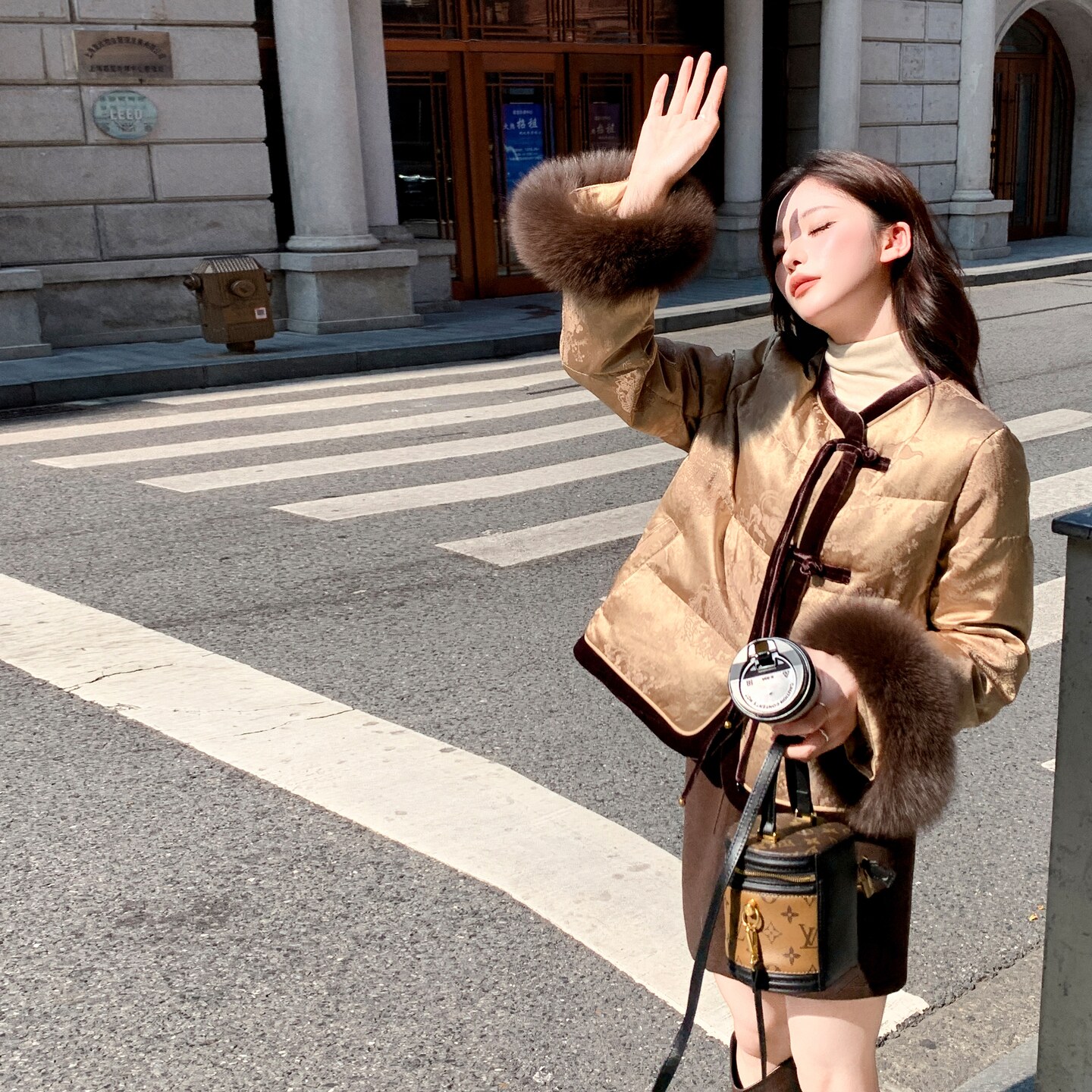 【现货】90绒真狐狸毛新中休闲羽绒服2693-P335-K448,女装羽绒服,浙宝189