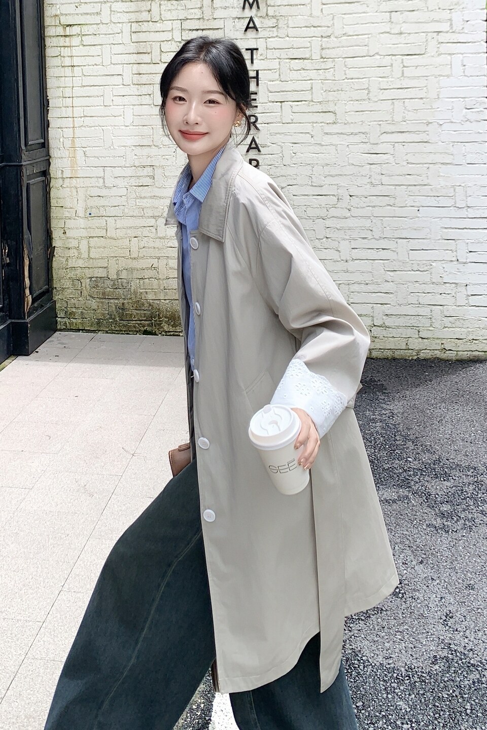 韩系拼接蕾丝袖口风衣8116-P175-K248,女装风衣,浙宝189