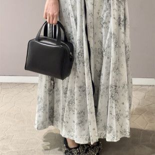 ROW 小羊皮多用小方包 RAY 丝滑触感 手提单肩 简约经典 新年包