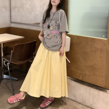 淡黄色半身裙新款小个子a字裙设计感小众中长款山本裙奶油黄伞裙